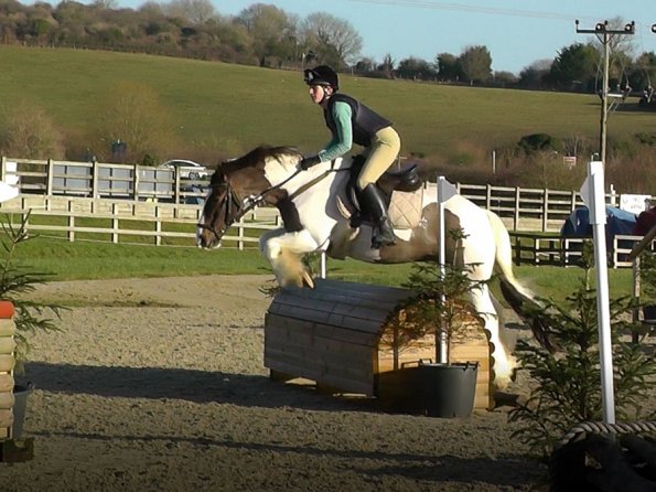 Anna and Lance 90cm rolltop (1)