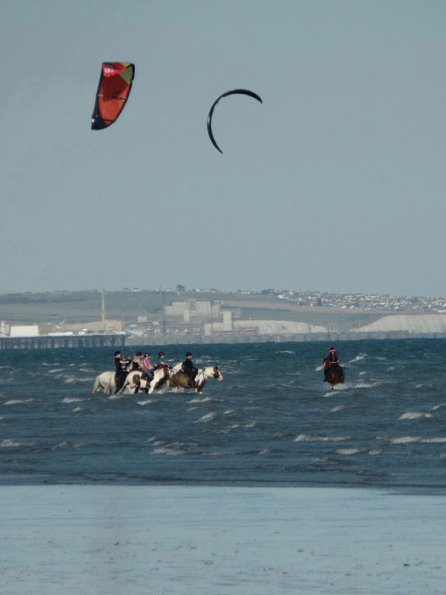 Sunny beach ride JD Lance (1)
