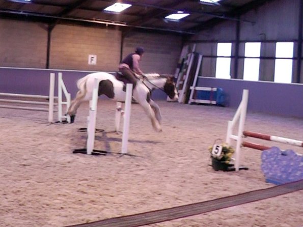 Lance jumping indoors (8)