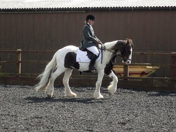 Lance Anna warming up (2)