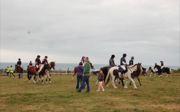 283022_395711730496477_1865547662_n